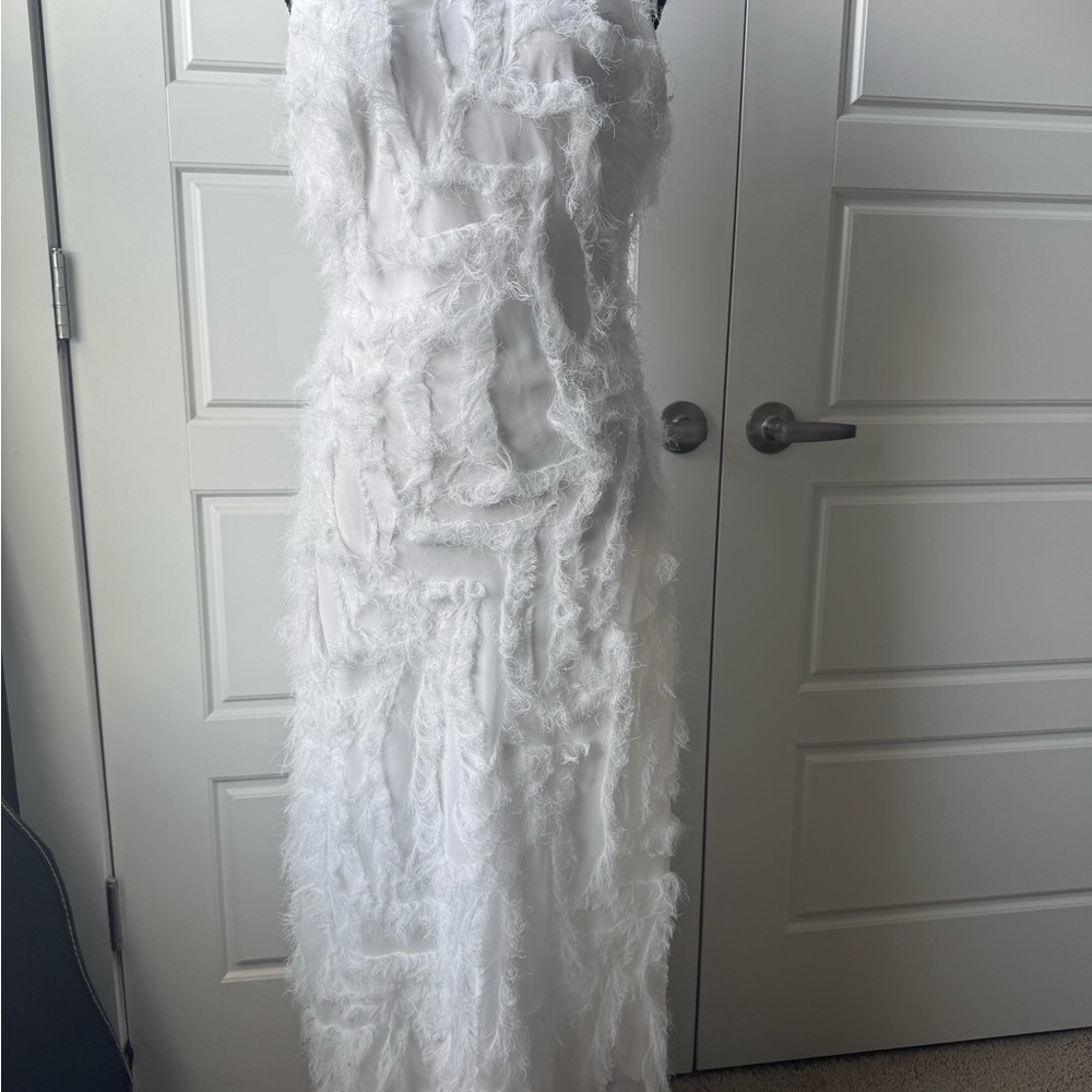 Le Lis Elegant White Textured Midi Dress
